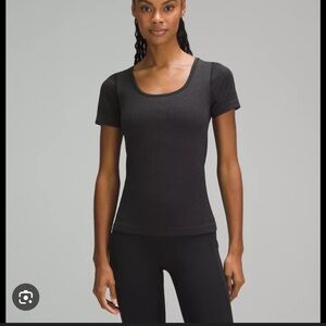 Lululemon shirt